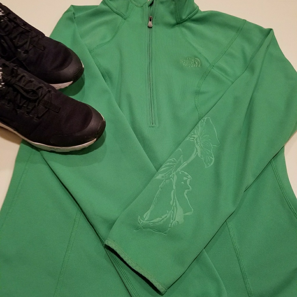 The North Face Pullover Jacket❄⛄